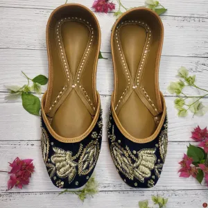 Dabka leather jutti